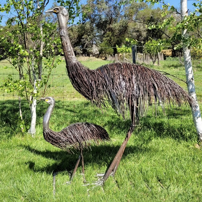Lachie Yuill Emu and chick recycled metal sculpture