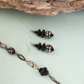 Lynn Walsh Wooden beads Black Onyx Earrings Gippsland, Australian Jewellery Artist, Town & Country Gallery