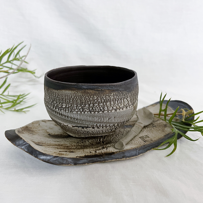 Minna Graham Hand made ceramic crackle condiment set pot Australian ceramic artist Town & Country Gallery Gippsland