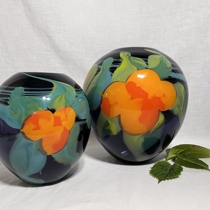 Roberta Easton Les oranges glass vases Australian artist Town & Country Gallery Gippsland